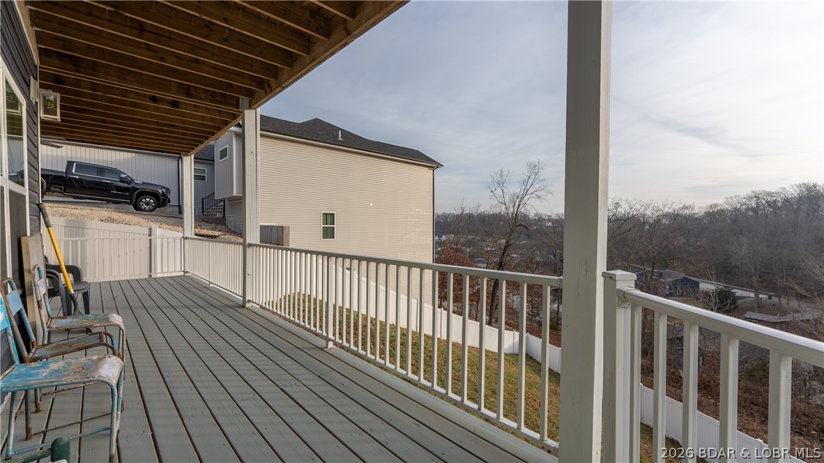 190 Flynn Road Lake Ozark, MO 65049 - Photo 26 of 41