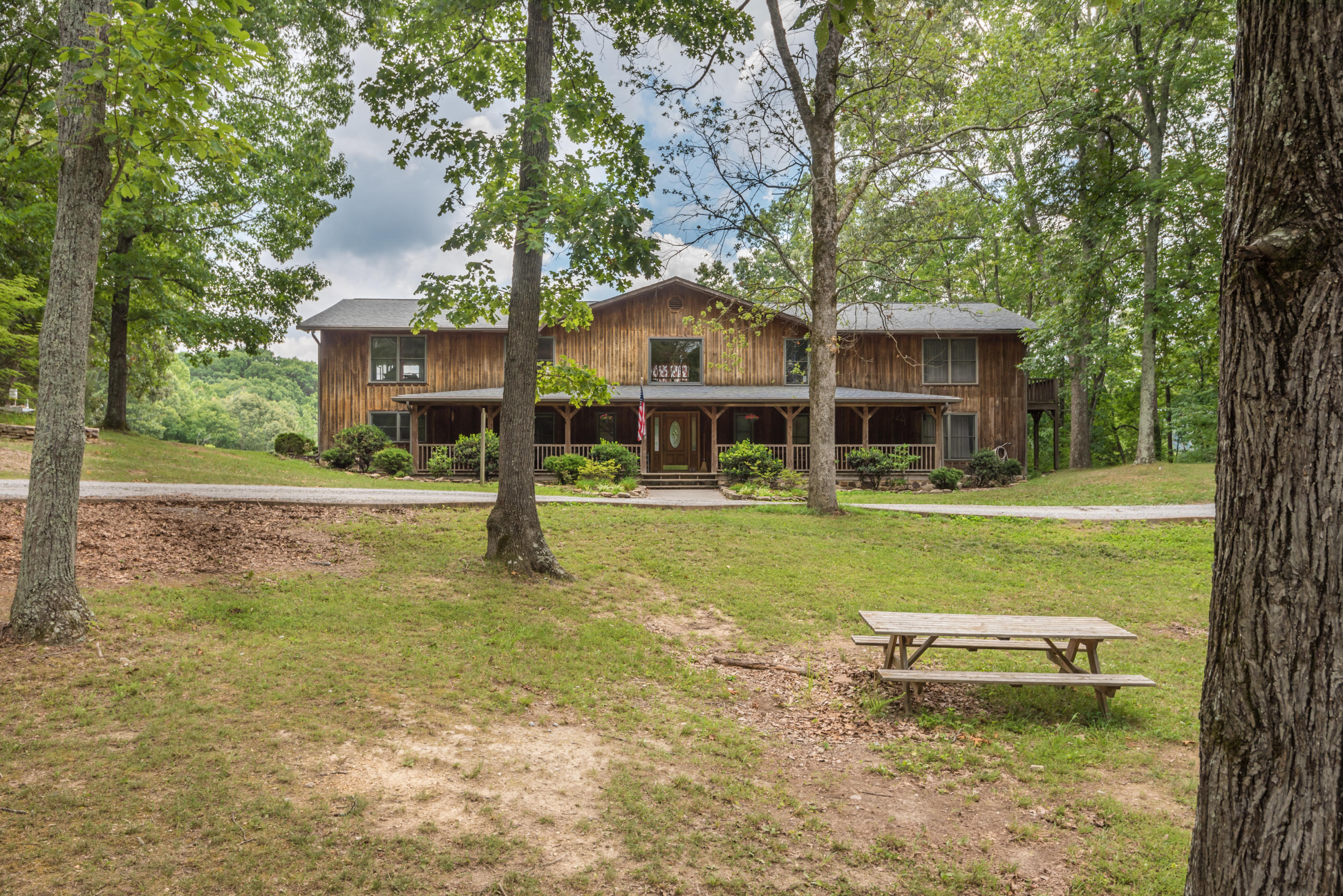 607 Merritt Road Washburn, TN 37888 - Photo 1 of 40 Gorgeous 2 Story Home