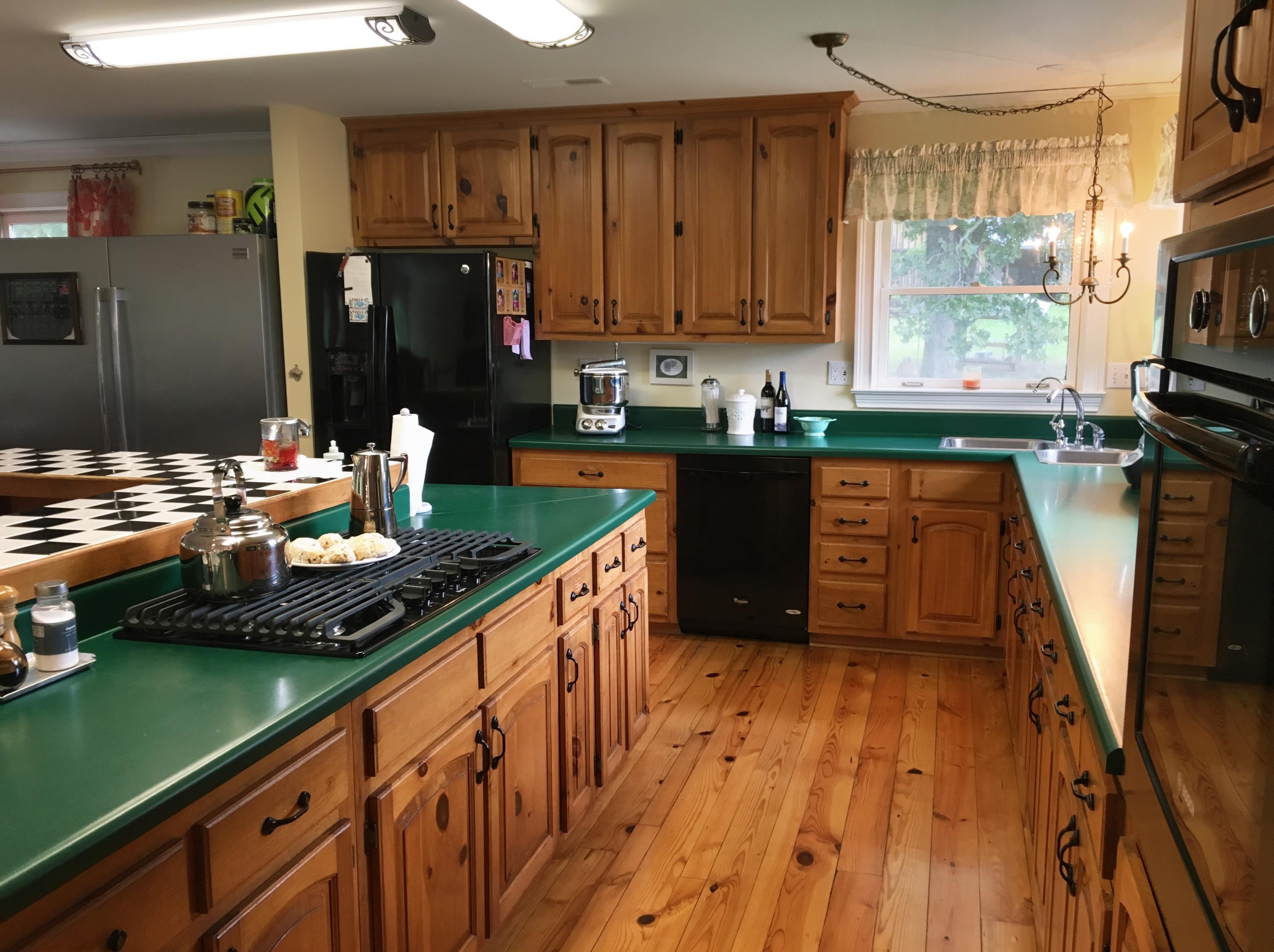 607 Merritt Road Washburn, TN 37888 - Photo 6 of 40 Spacious Upstairs Kitchen