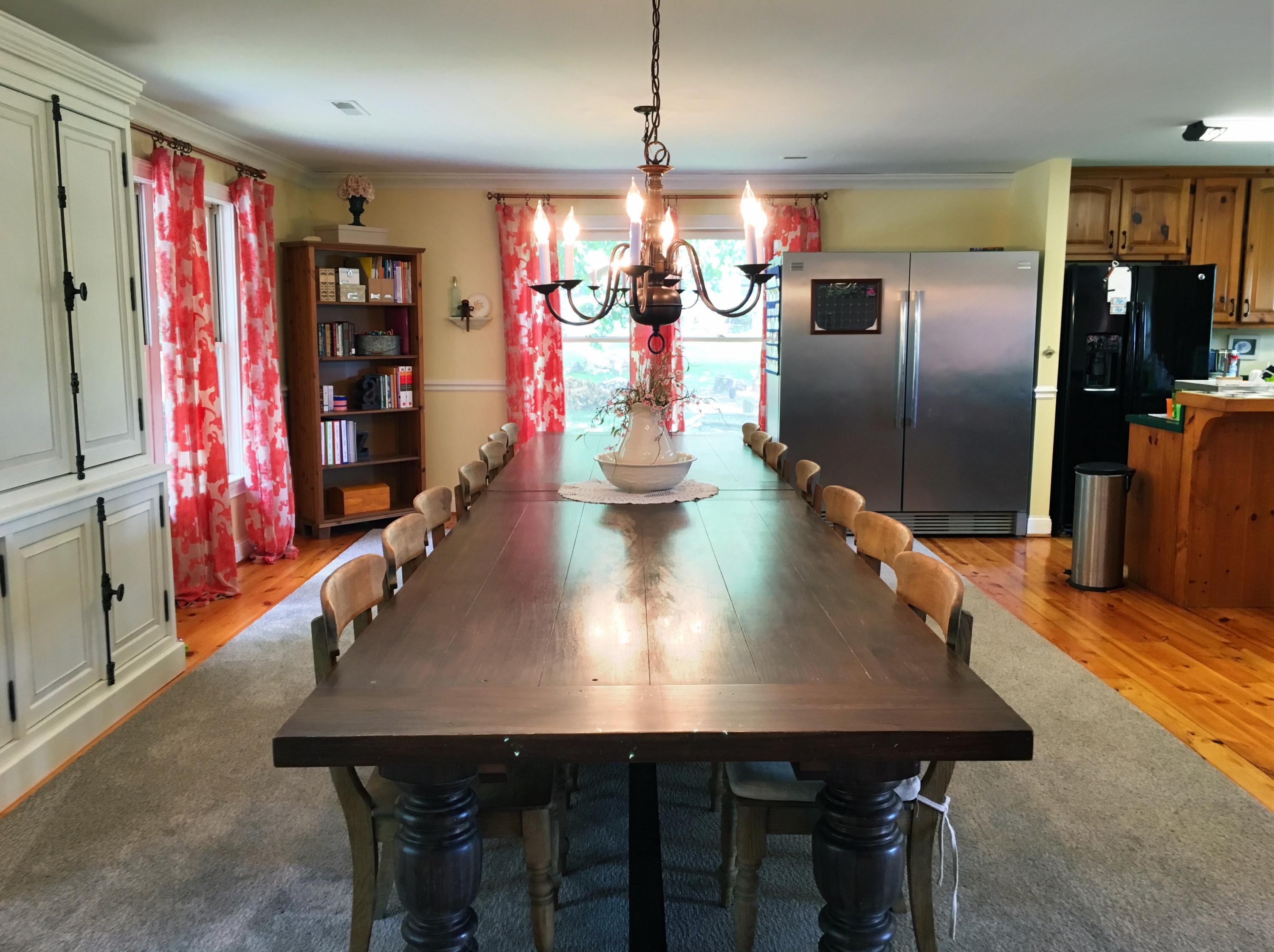 607 Merritt Road Washburn, TN 37888 - Photo 9 of 40 Huge Dining Area