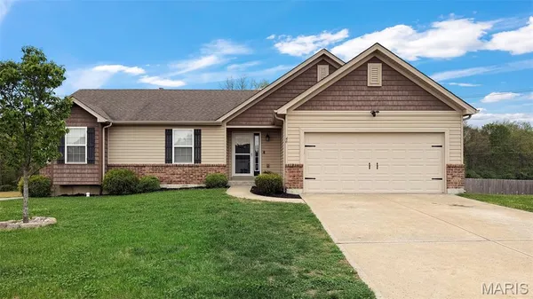 $305,900 | 46 Stone Bridge Drive, Moscow Mills, MO 63362