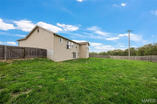 $305,900 | 46 Stone Bridge Drive, Moscow Mills, MO 63362