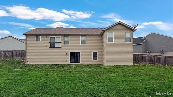 $305,900 | 46 Stone Bridge Drive, Moscow Mills, MO 63362