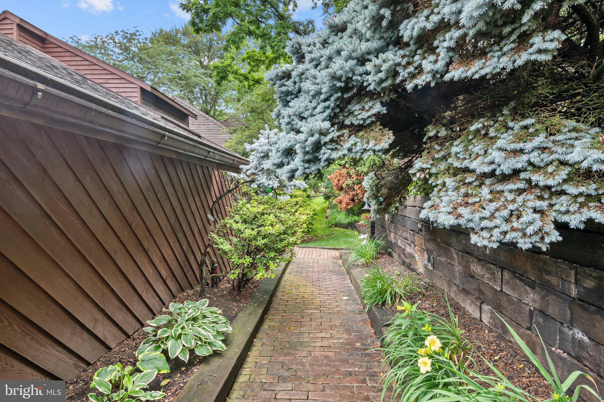 16 Golfview Lane Reading, PA 19606 - Photo 61 of 70