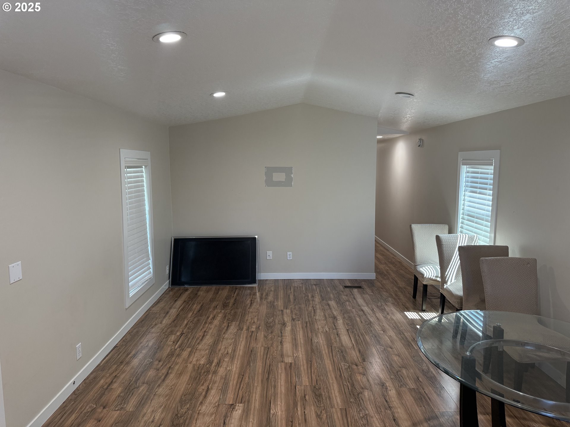 13045 Southeast Stark Street, Unit 124 Portland, OR 97233 - Photo 2 of 15