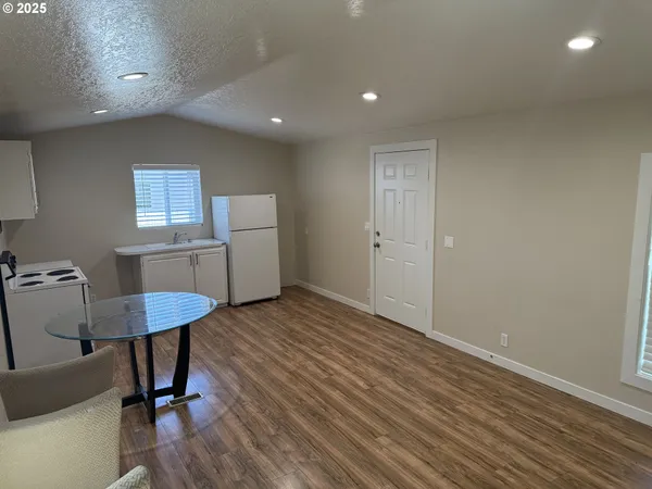 $78,999 | 13045 Southeast Stark Street, Unit 124, Portland, OR 97233