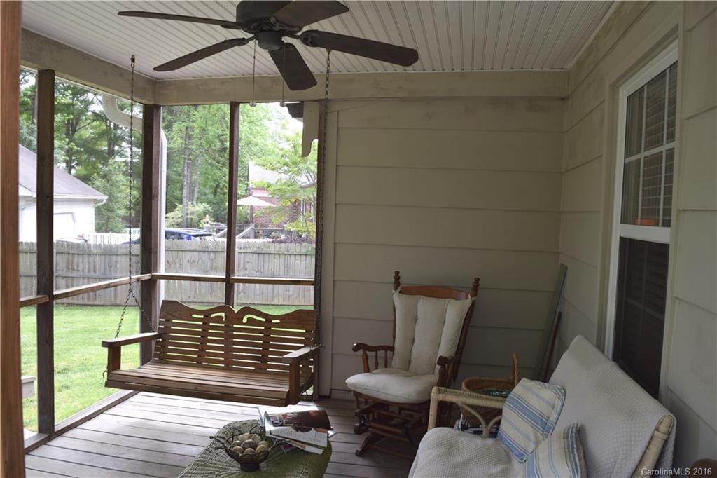 1348 Braeburn Road Charlotte, NC 28211 - Photo 14 of 16 Gallery Image 14