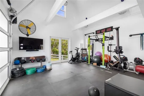 $6,950,000 | 1210 Grace Cove Road, Block Island, RI 02807