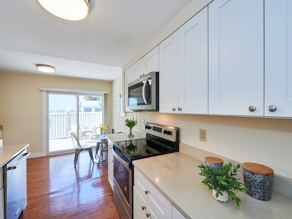 35 Drummer Boy Way, Unit 35 Lexington, MA 02420 - Photo 9 of 26