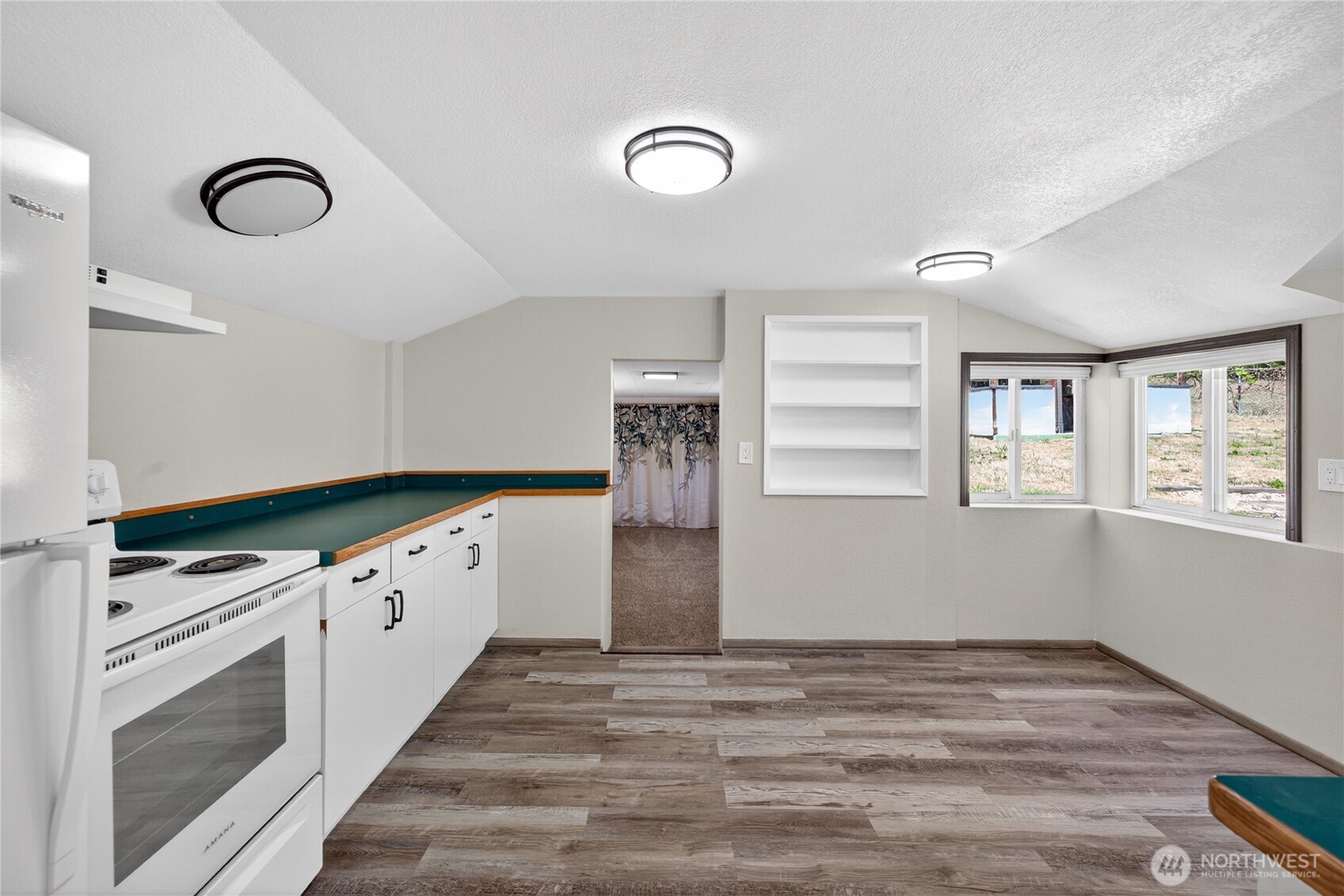 8494 Icicle Road Leavenworth, WA 98826 - Photo 16 of 27