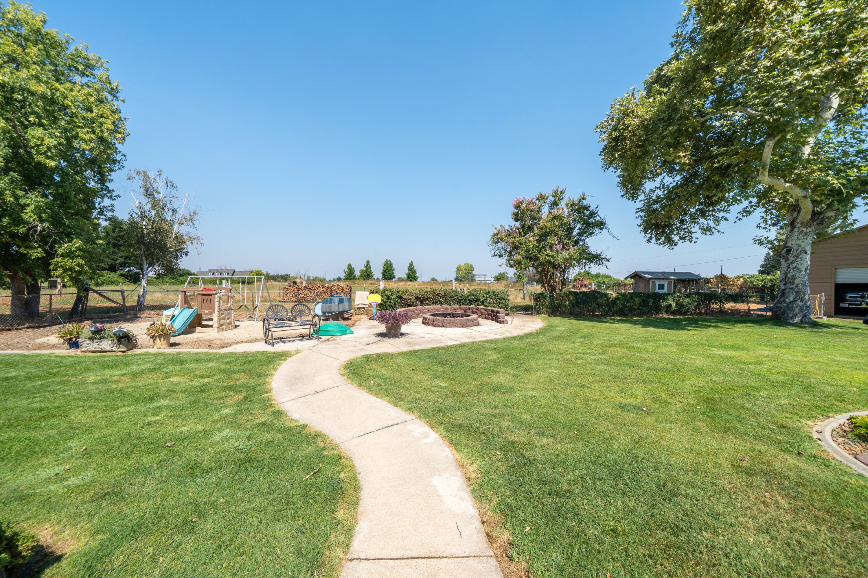 22058 Lone Tree Road Anderson, CA 96007 - Photo 46 of 98 22058 Lone Tree Rd-46