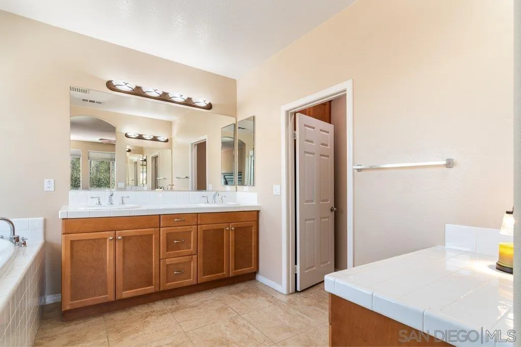 35972 Carlton Road Wildomar, CA 92595 - Photo 36 of 59
