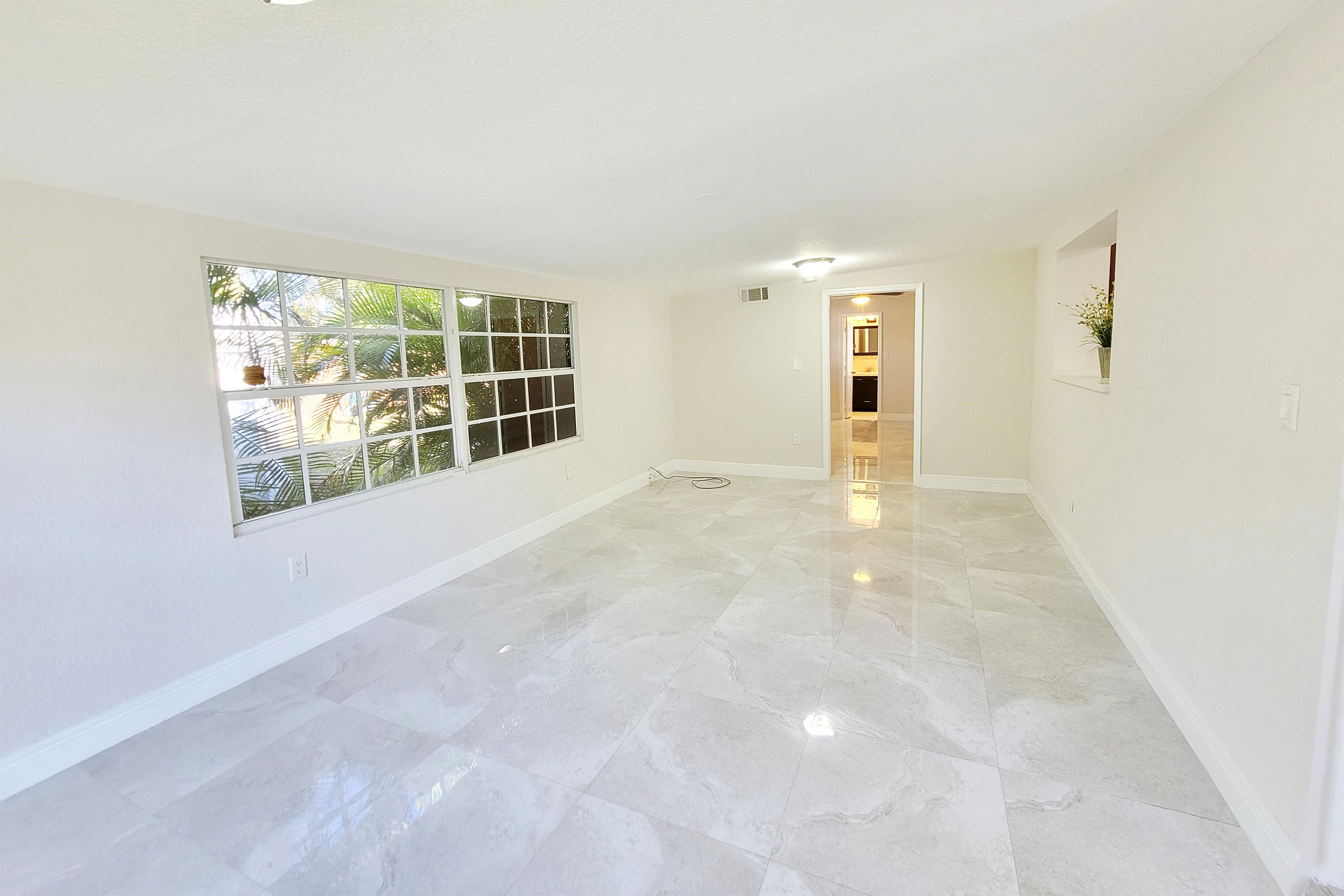 2140 Southwest 68th Way Miramar, FL 33023 - Photo 11 of 30 Living 2.1