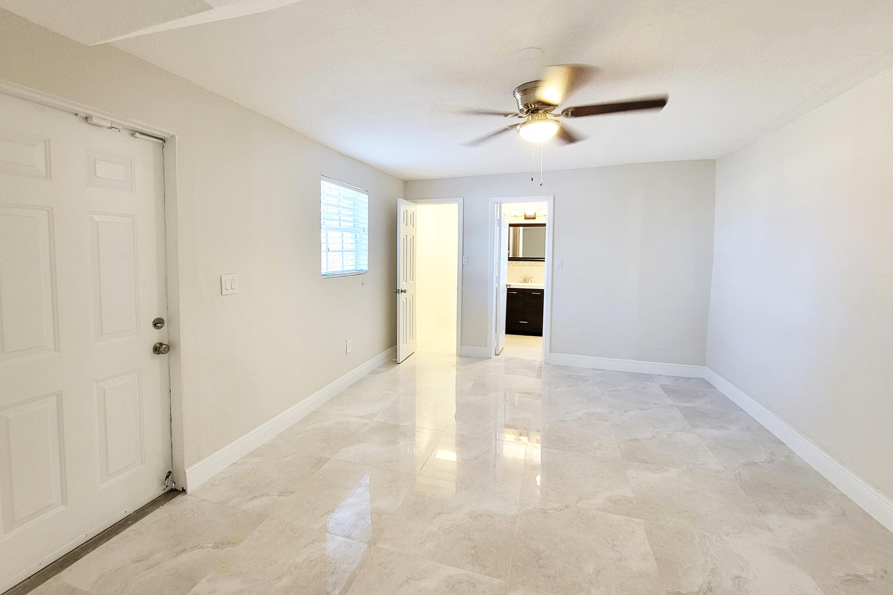 2140 Southwest 68th Way Miramar, FL 33023 - Photo 13 of 30 Master 1.1