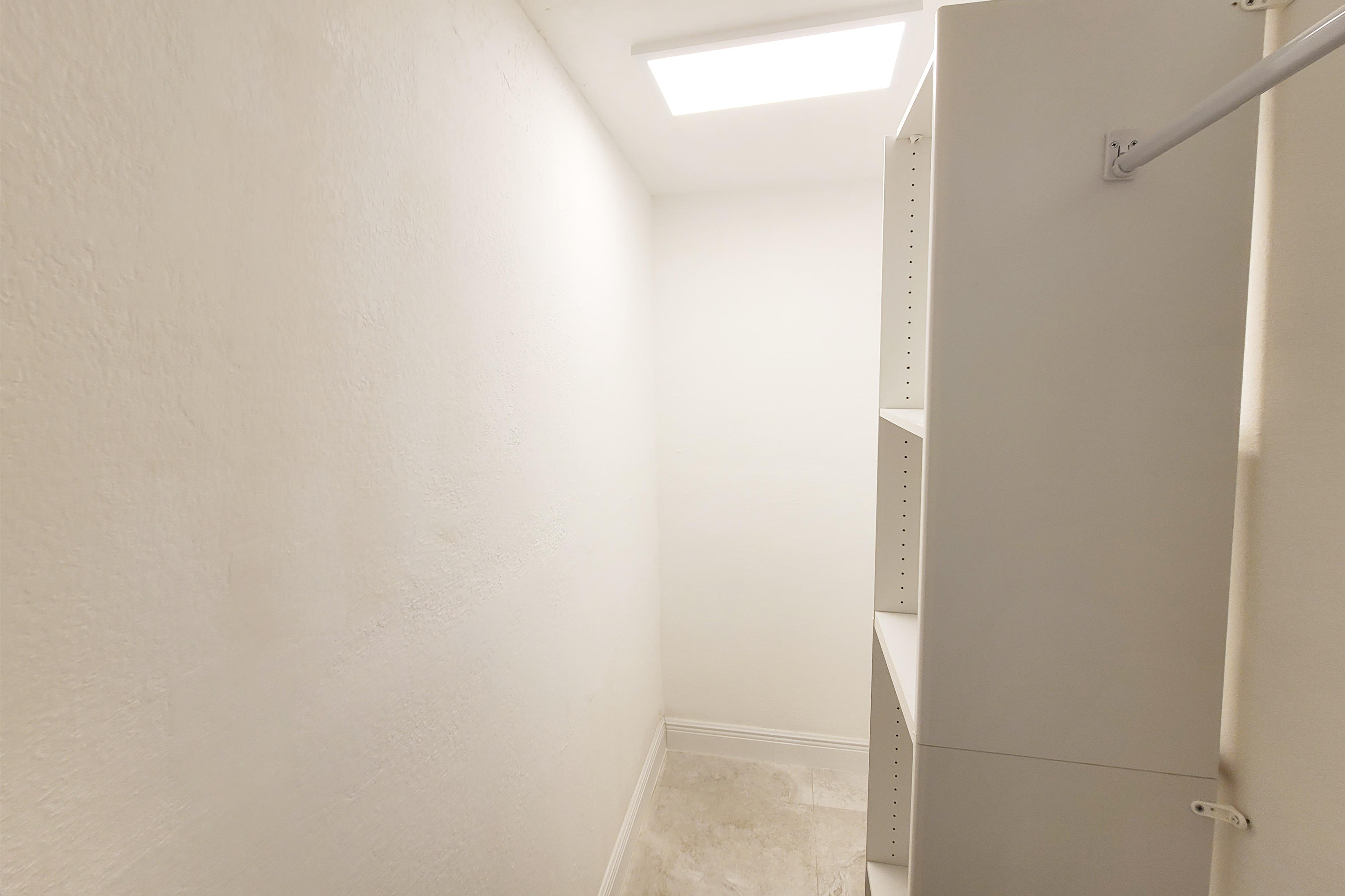 2140 Southwest 68th Way Miramar, FL 33023 - Photo 15 of 30 Master Walk in