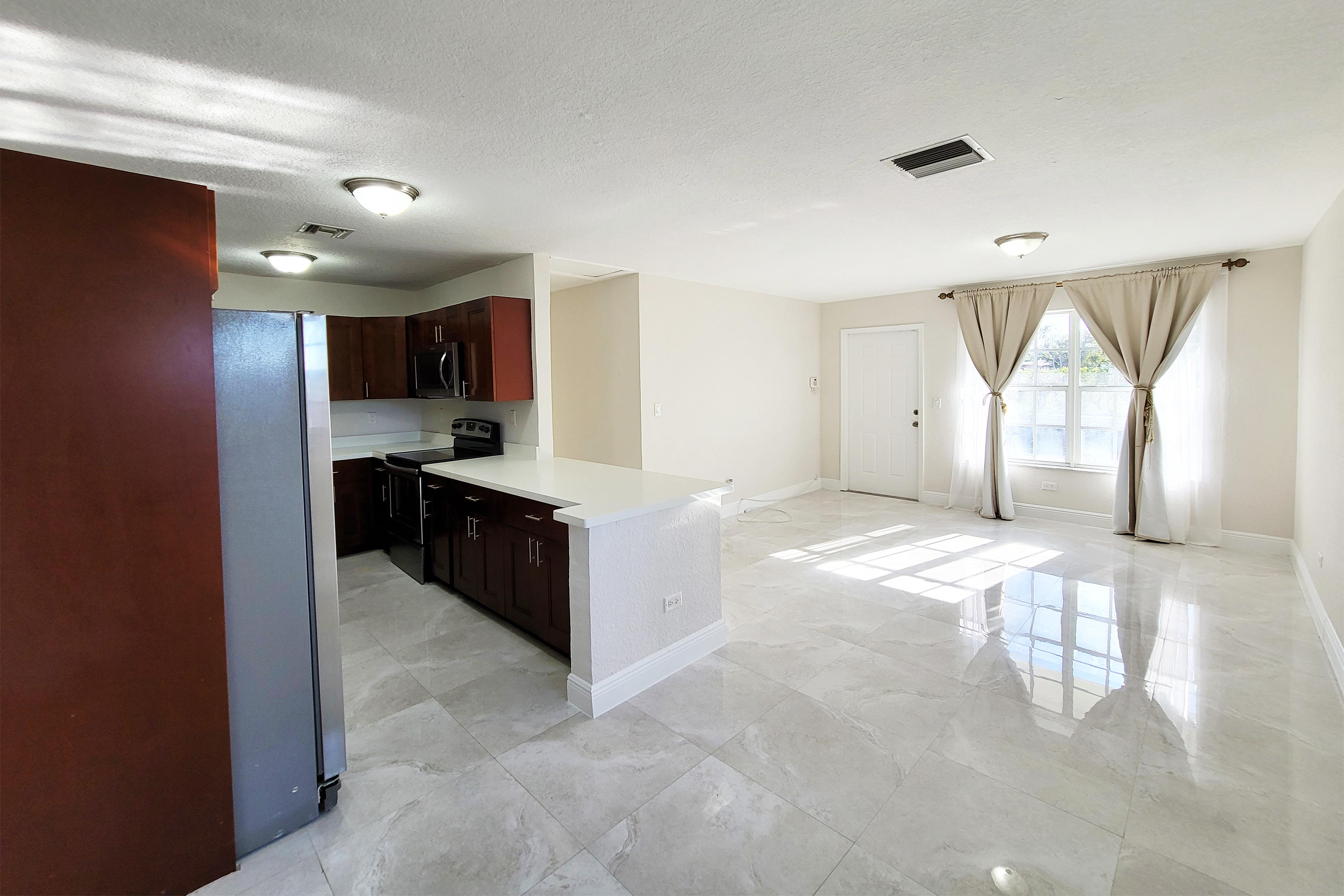 2140 Southwest 68th Way Miramar, FL 33023 - Photo 8 of 30 Living 1.3