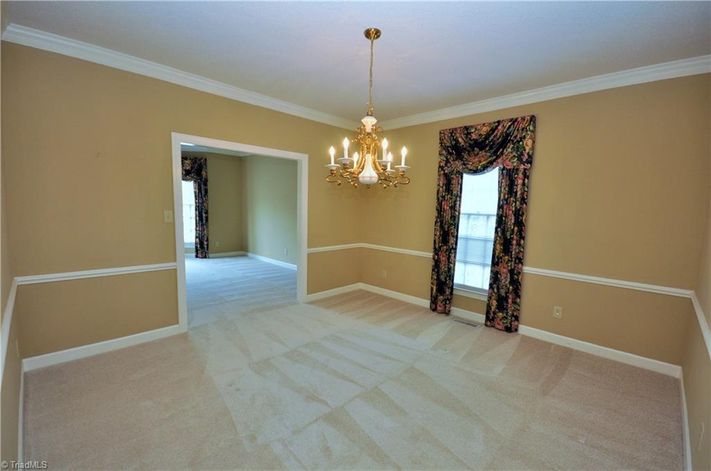 1718 Chickadee Point High Point, NC 27262 - Photo 11 of 30 Gallery Image 11