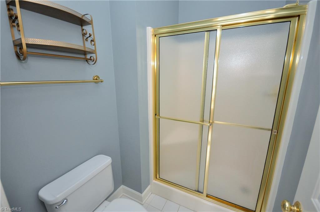 1718 Chickadee Point High Point, NC 27262 - Photo 26 of 30 Gallery Image 26