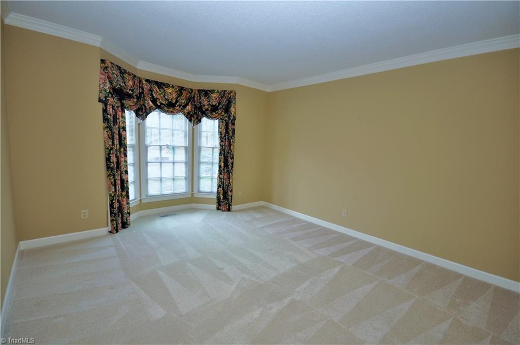 1718 Chickadee Point High Point, NC 27262 - Photo 7 of 30 Livingroom with bay window