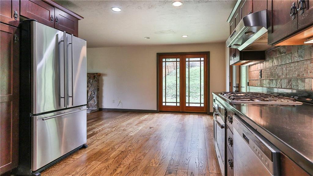 384 Justabout Road Venetia, PA 15367 - Photo 9 of 25