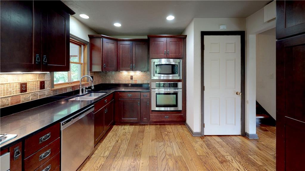 384 Justabout Road Venetia, PA 15367 - Photo 10 of 25