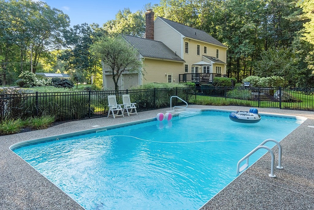 913 Brockelman Road Lancaster, MA 01523 - Photo 39 of 42 Gallery Image 39