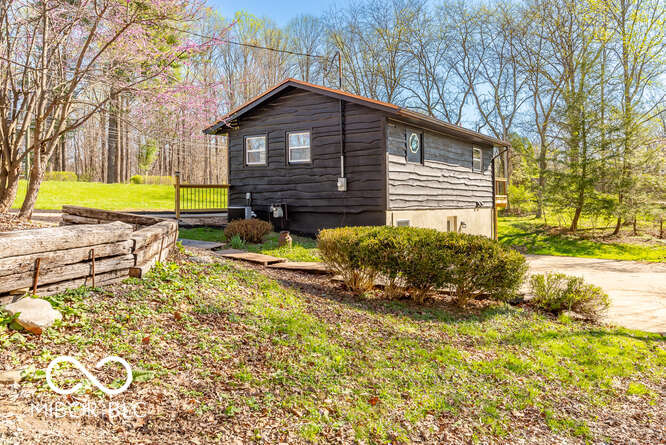 5222 East State Road Bloomington, IN 47401 - Photo 45 of 50