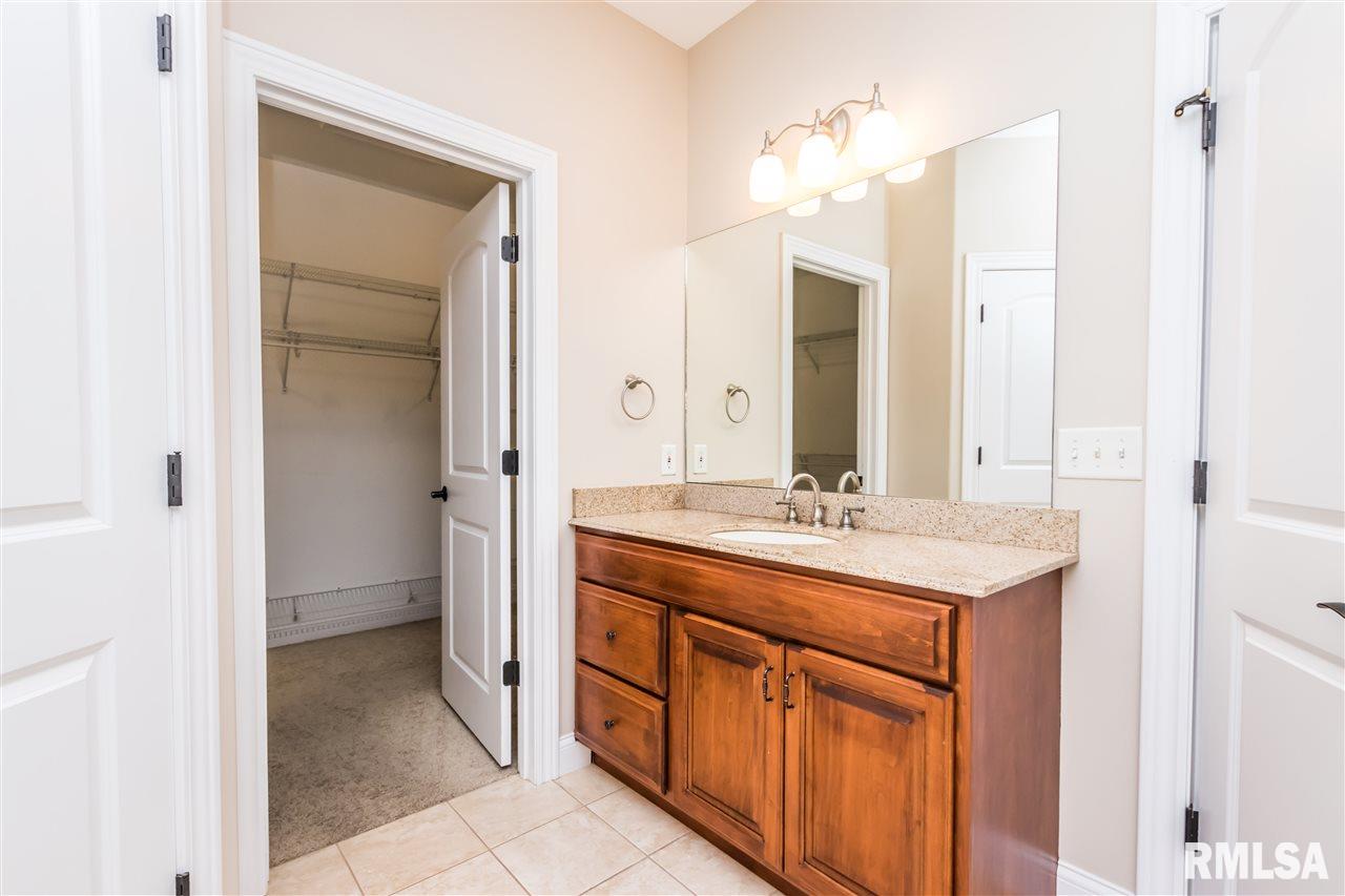 1825 Autumn Ridge Washington, IL 61571 - Photo 17 of 36 Gallery Image 17