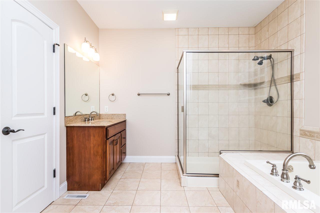 1825 Autumn Ridge Washington, IL 61571 - Photo 18 of 36 Gallery Image 18