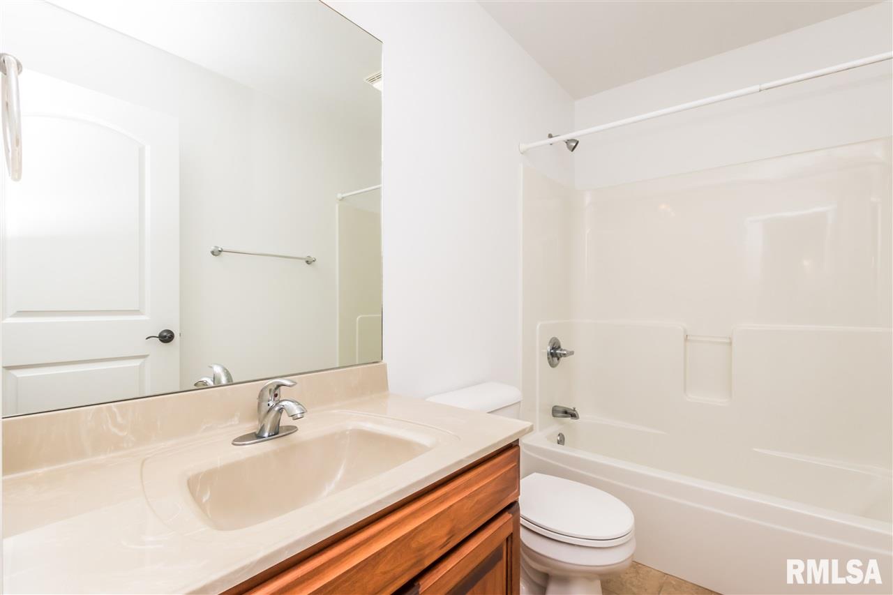 1825 Autumn Ridge Washington, IL 61571 - Photo 22 of 36 Gallery Image 22