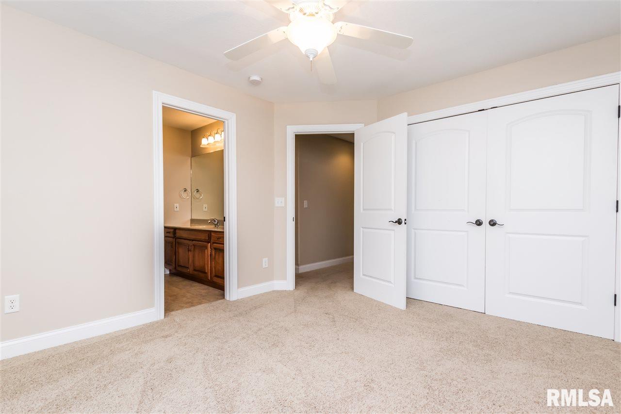 1825 Autumn Ridge Washington, IL 61571 - Photo 23 of 36 Gallery Image 23