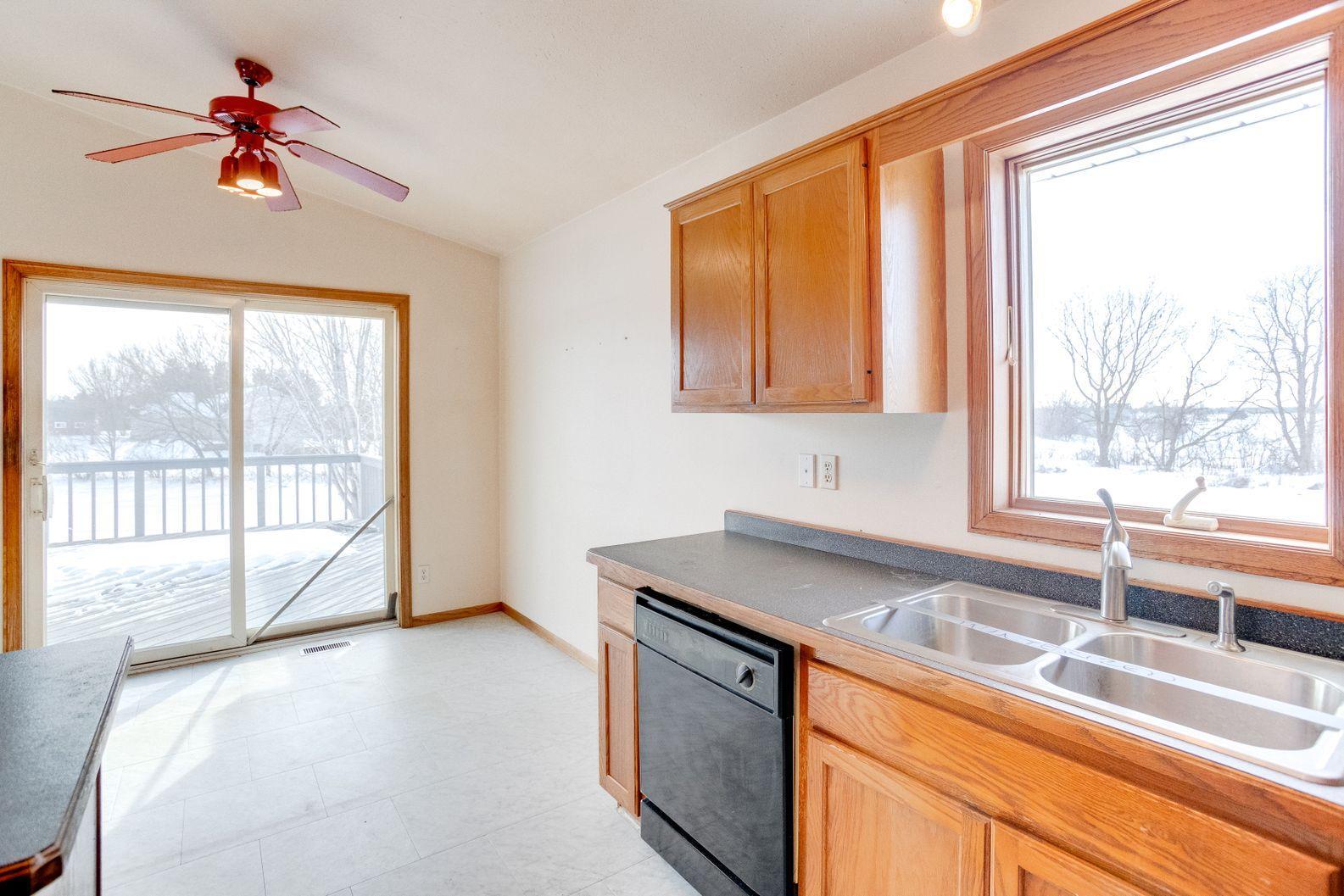 852 Ross Road Hudson, WI 54016 - Photo 13 of 38 Gallery Image 13