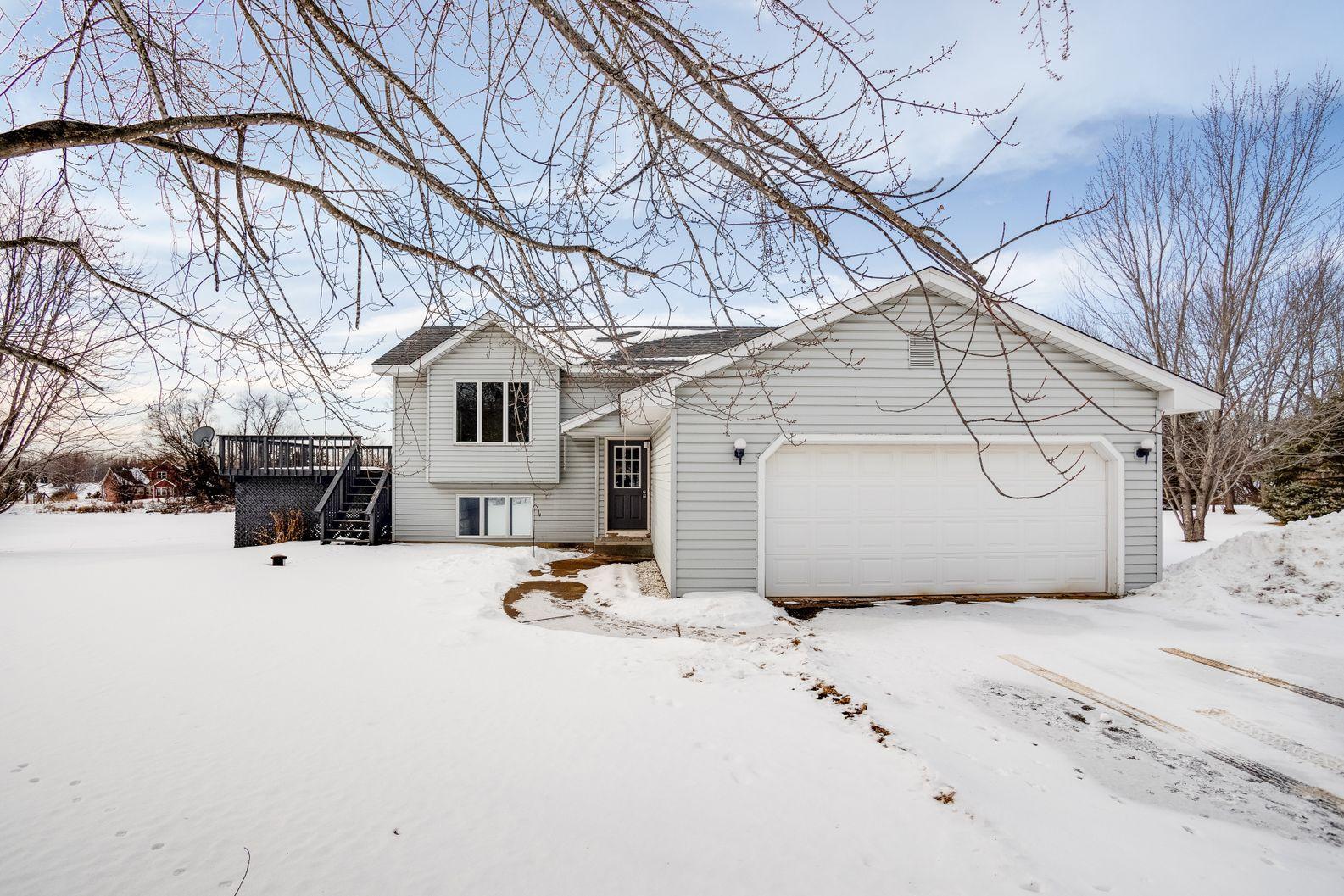 852 Ross Road Hudson, WI 54016 - Photo 2 of 38 Gallery Image 2