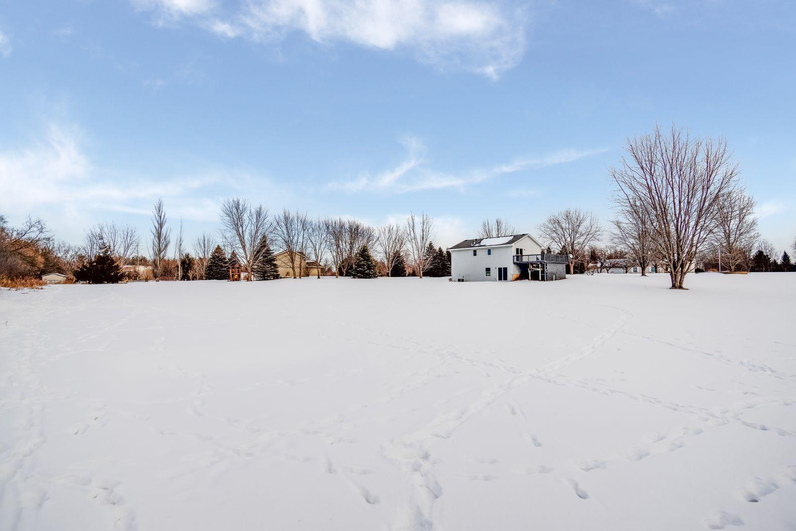 852 Ross Road Hudson, WI 54016 - Photo 29 of 38 Gallery Image 29