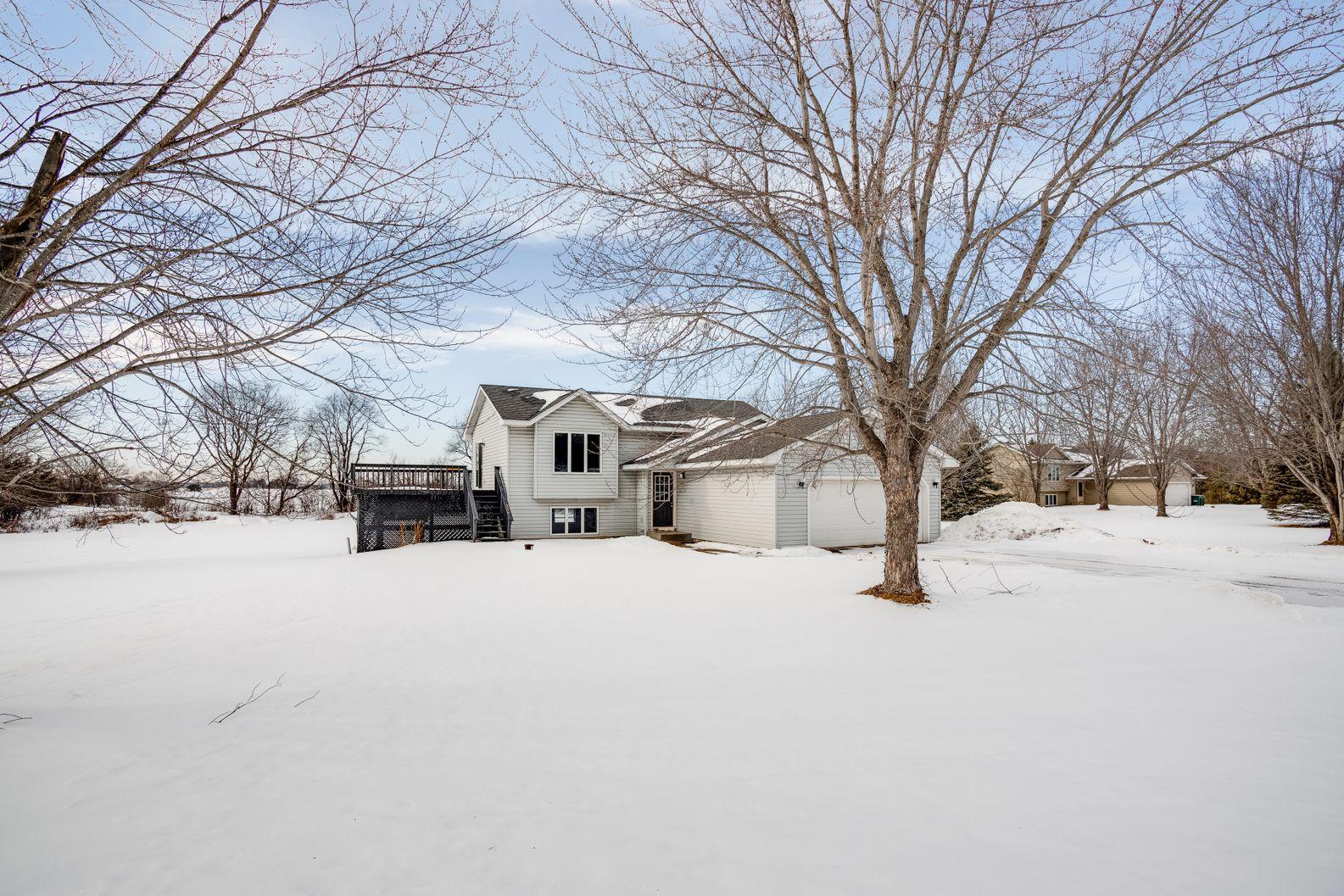 852 Ross Road Hudson, WI 54016 - Photo 32 of 38 Gallery Image 32