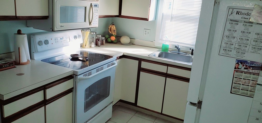 65 Johnson Street, Unit D Pawtucket, RI 02860 - Photo 4 of 11