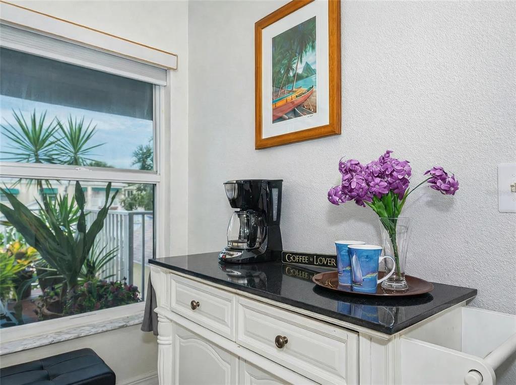 6363 99th Way North, Unit 12I St. Petersburg, FL 33708 - Photo 14 of 67