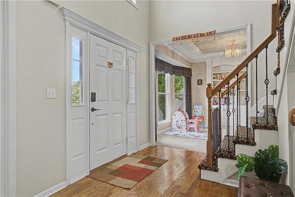 7228 Widmer Road Shawnee, KS 66216 - Photo 2 of 46