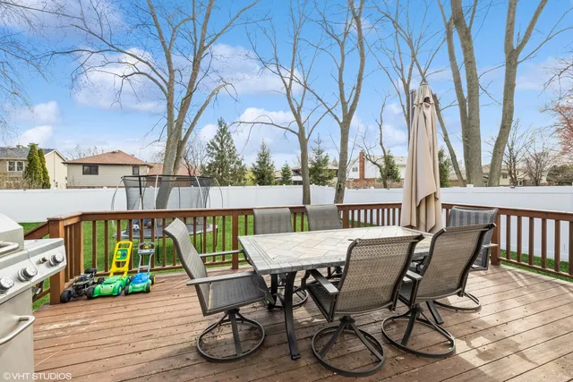 $759,900 | 7517 Main Street, Darien, IL 60561