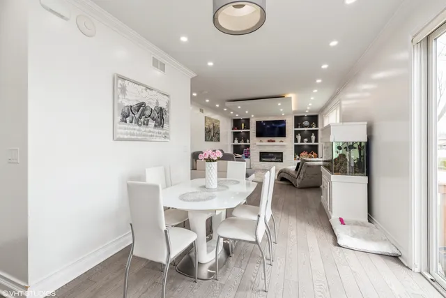 $759,900 | 7517 Main Street, Darien, IL 60561