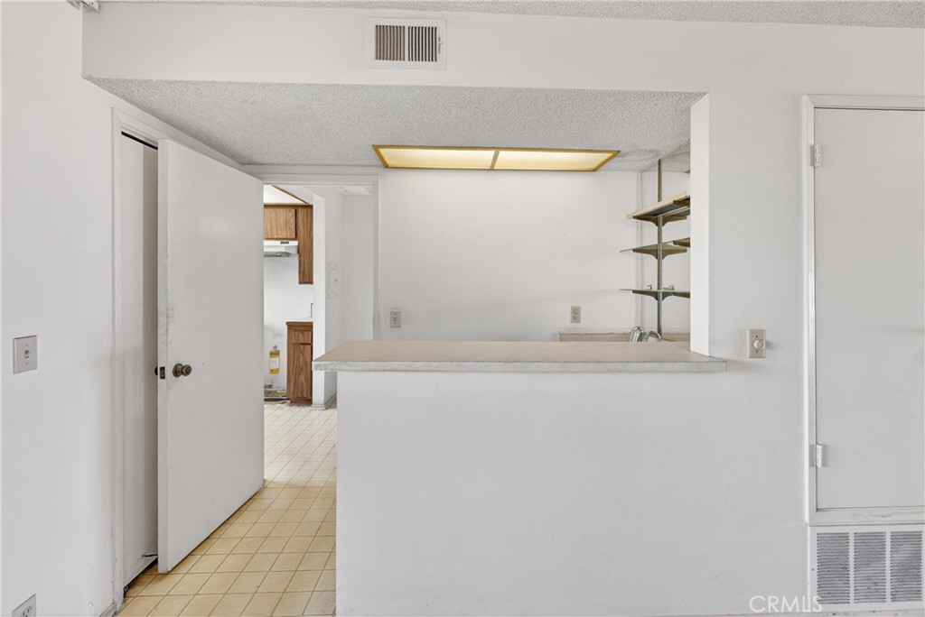 28307 Ridgehaven Court, Unit 72 Rancho Palos Verdes, CA 90275 - Photo 17 of 60 a bathroom with a bathtub and shower
