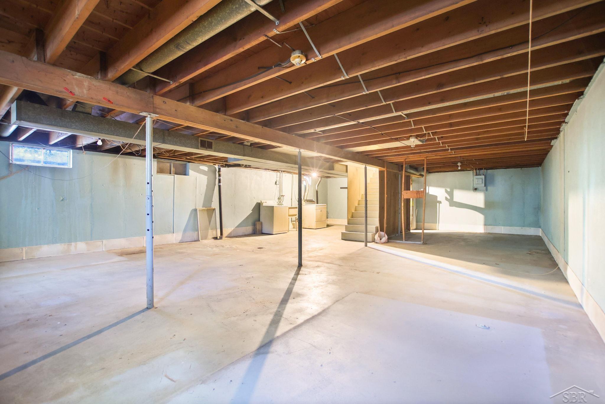 4440 Sherman Road Saginaw, MI 48604 - Photo 27 of 32 50110829-26.JPG