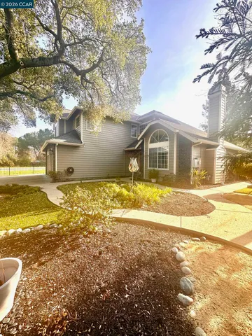 $1,399,000 | 1795 Sunnyvale Avenue, Walnut Creek, CA 94597