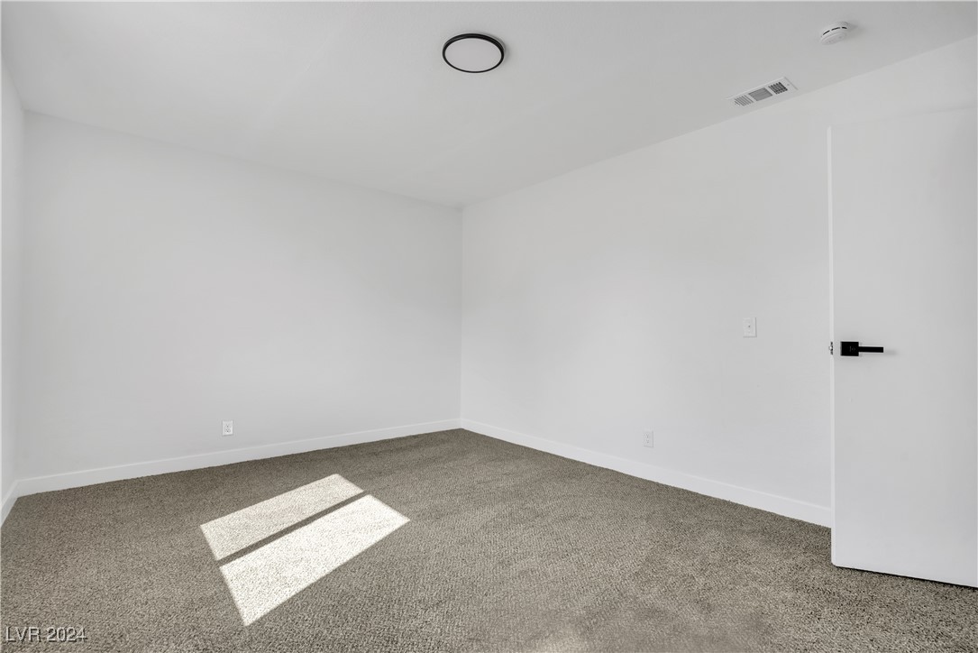 2574 Sandy Lane Las Vegas, NV 89115 - Photo 14 of 27
