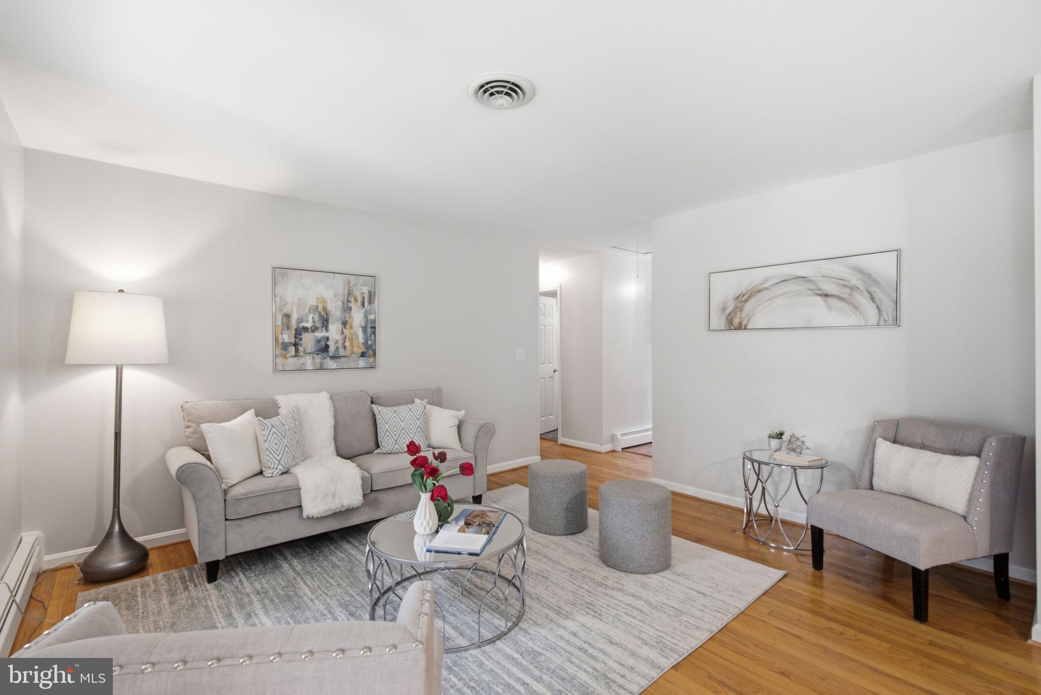 10808 Kingstead Road Damascus, MD 20872 - Photo 3 of 29 Gallery Image 3