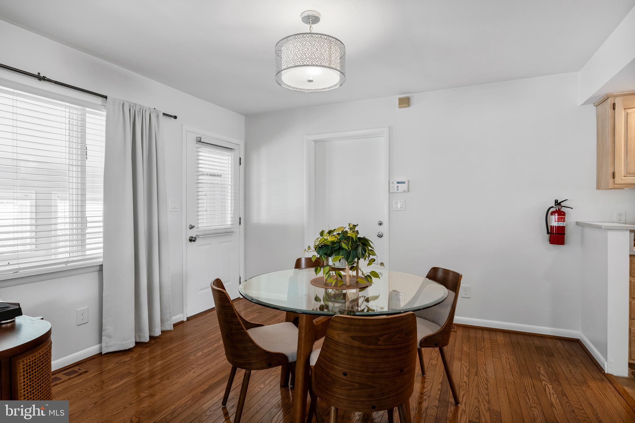 29 Fox Chase Road Marlton, NJ 08053 - Photo 7 of 25 Dining Room