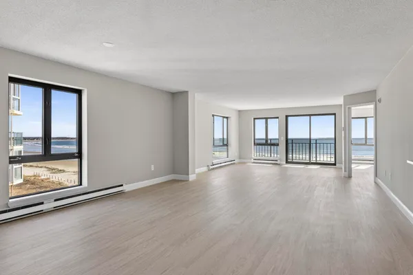 $899,000 | 205 East Grand Avenue, Unit 6C, Old Orchard Beach, ME 04064