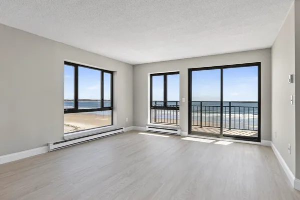 $899,000 | 205 East Grand Avenue, Unit 6C, Old Orchard Beach, ME 04064