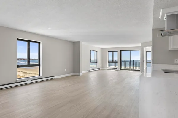 $899,000 | 205 East Grand Avenue, Unit 6C, Old Orchard Beach, ME 04064