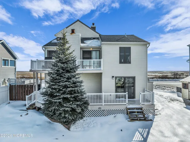 $950,000 | 724 Newell Avenue, Manahawkin, NJ 08050